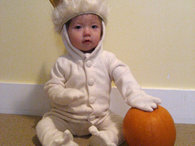 -little_l_s_first_halloween-_-_lunatepetal_thumb