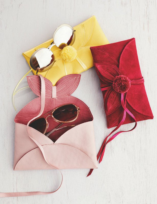 Main_sunglasses_case_large