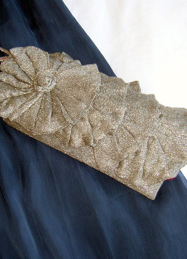 Pleated_flower_clutch_bag_-_fairytale-thirteen_small_ver