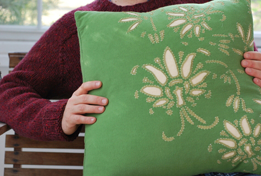 Amisha_-_alabama_pillow_horizontal