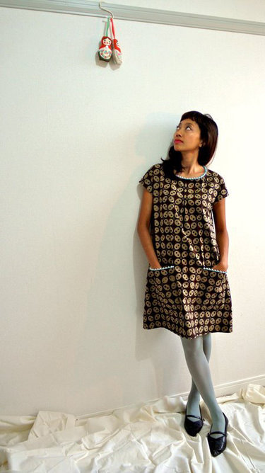 Blue_pom_pom_brown_batik_dress_verypurpleperson_small_ver