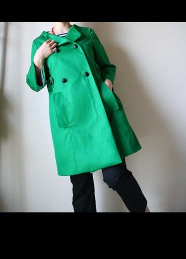 Green_spring_coat_satomi_small_ver