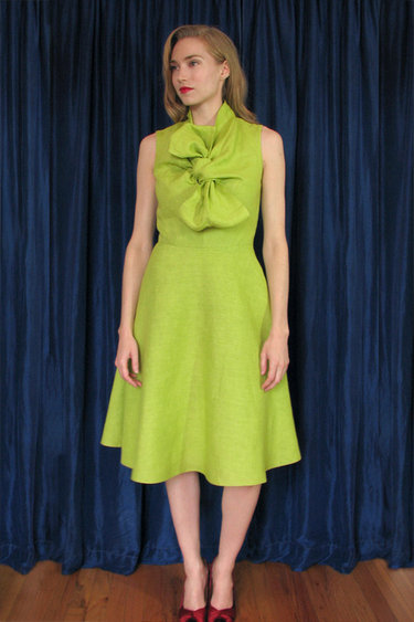 Pattern_magic_bow_dress-_veryprairie_small_ver