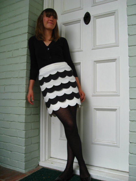 Natty_s_scalloped_skirt_fullscreen