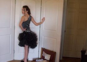 100_1223_show