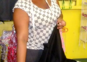 Pretty_girls_by_realene_007_show