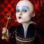 Red-queen_1750-670x1081_large