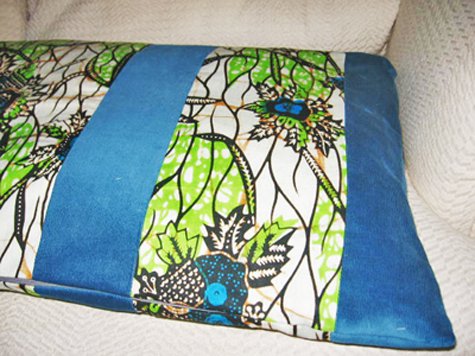 Pillowdetail3_large