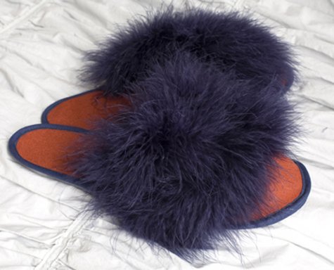 Slippers_2_large