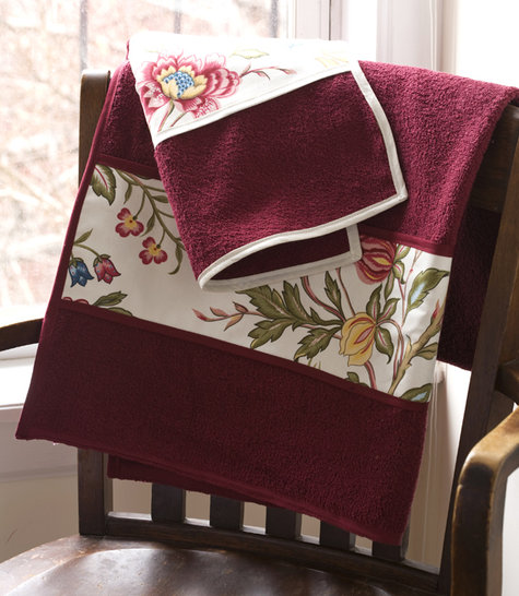 Fancy_towels_01_large