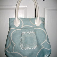 Img_0273_frenchie_handbag_listing
