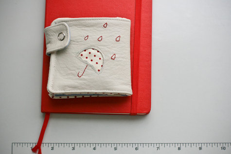 Rain_wallet_large