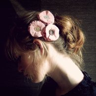 Flower_pins_small_01_listing