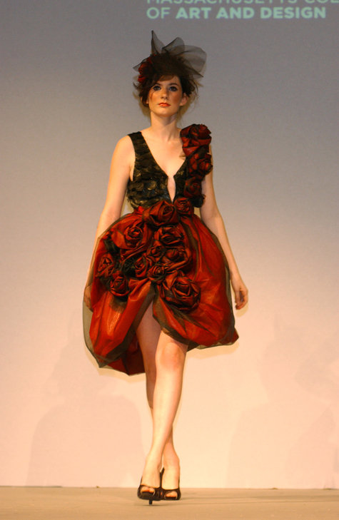 Fashion_show_spring_09_054_large