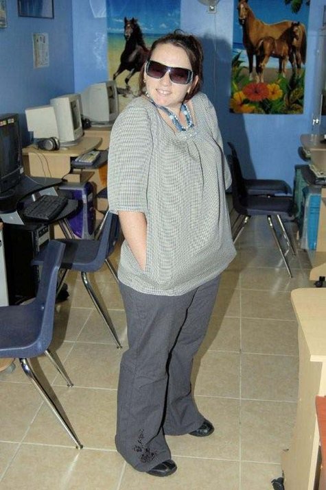 Pleated_houndstooth_and_jeans_2_large