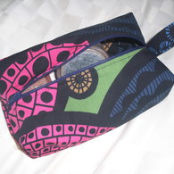 Boxy_make_up_bag_listing
