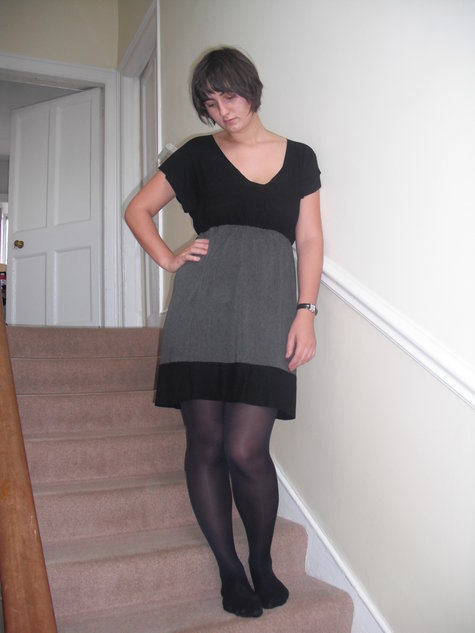 Grey_and_black_jersey_dress_large