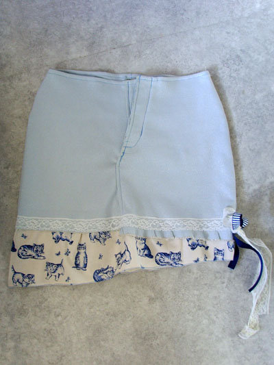 Denimskirtkittenfront_large