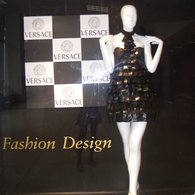 Versace_exhibit_015_listing