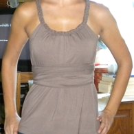 Brown_top_listing