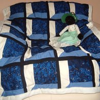 Attic_windows_knee_rug_listing