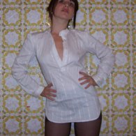 Posing_listing