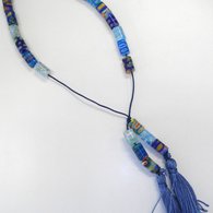 Blue_komboloi_listing