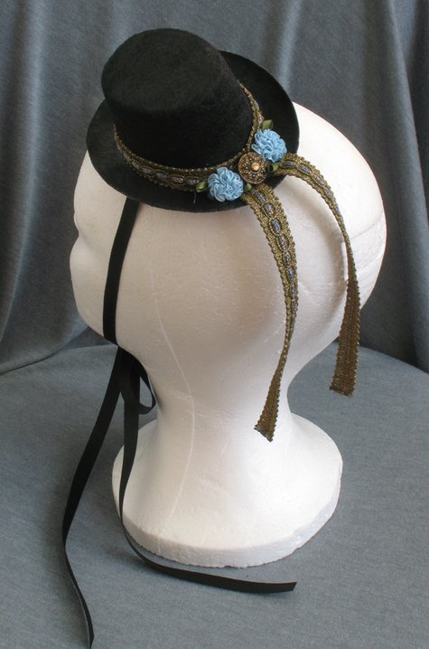 Blue_hat_1_large