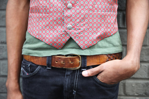 7_jason_bottomvest_large