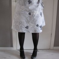 Skirt_listing