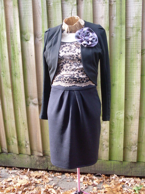 Black_skirt_01_large