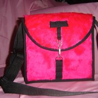Pink_fluffy_shoulder_bag_listing