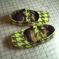 Greenandbrownshoes1_listing