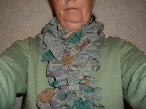 Scarf_closed_large