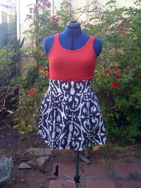 Girly_skirt_graphic_08_09_3_large