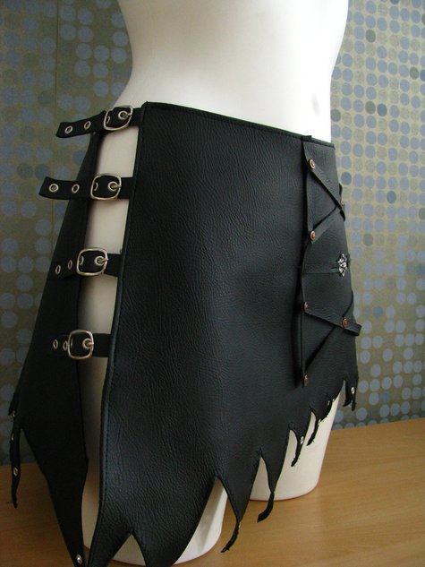 Leather_skirt_05_large