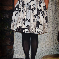 B_w_skirt2_listing