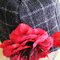 Grey_hat_with_red_and_black_rose_and_japanese_leaves_02_grid