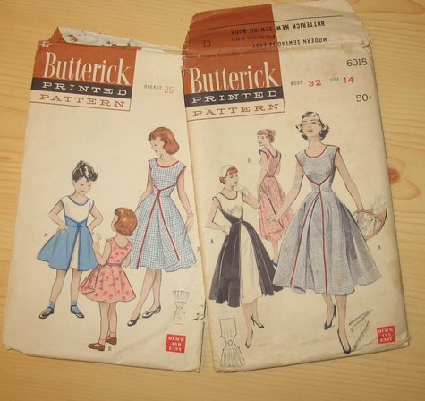 Walk_away_dress_pattern_edit_large