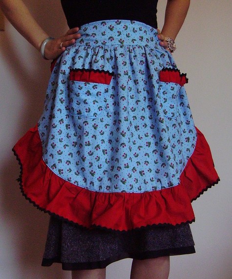 Aprons_3_003copy_large