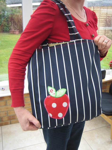 Mum_s_bag_001_large