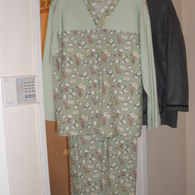 017_listing