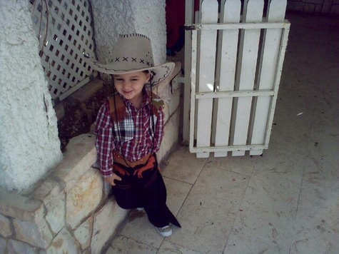 Costume1_large
