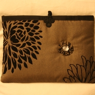 Sophie_s_laptop_pouch_listing