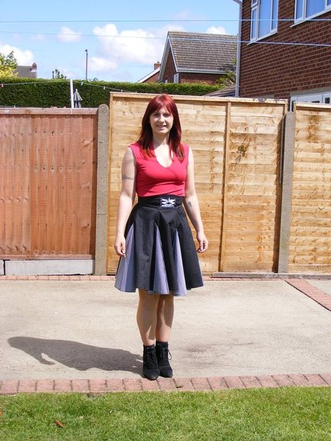 Front_view_of_the_skirt_i_made_large