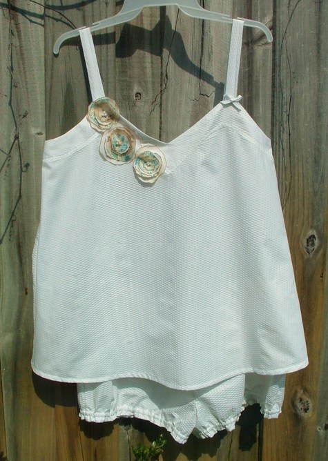 White_tea_bloomers_006_large