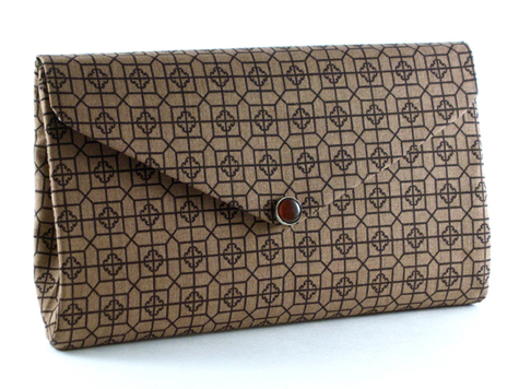 Brown_geo_print-front_closed_large