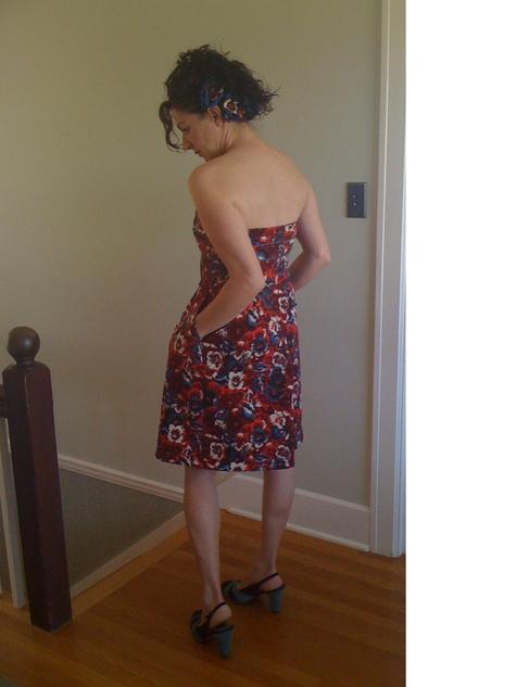 Becky_i_phone_094_large