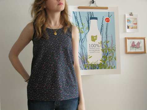 Navyfloral_1_large