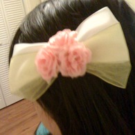 Yellow_pink_white_listing